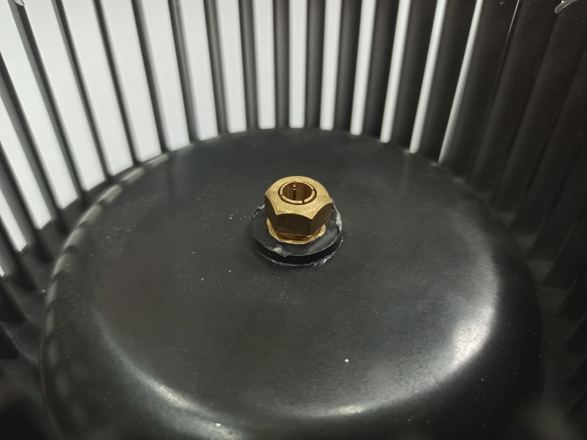 картинка Крыльчатка 120х103х120 вытяжки с разборки в Сервисном центре «Близнецов»