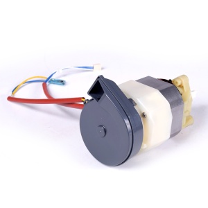 картинка Электродвигатель кухонного комбайна в Сервисном центре «Близнецов»