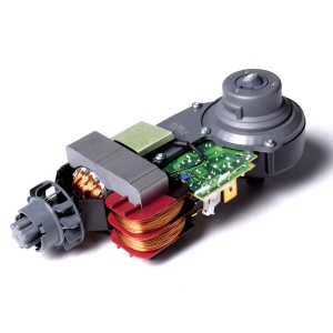 картинка Привод (в сборе) кухонного комбайна в Сервисном центре «Близнецов»