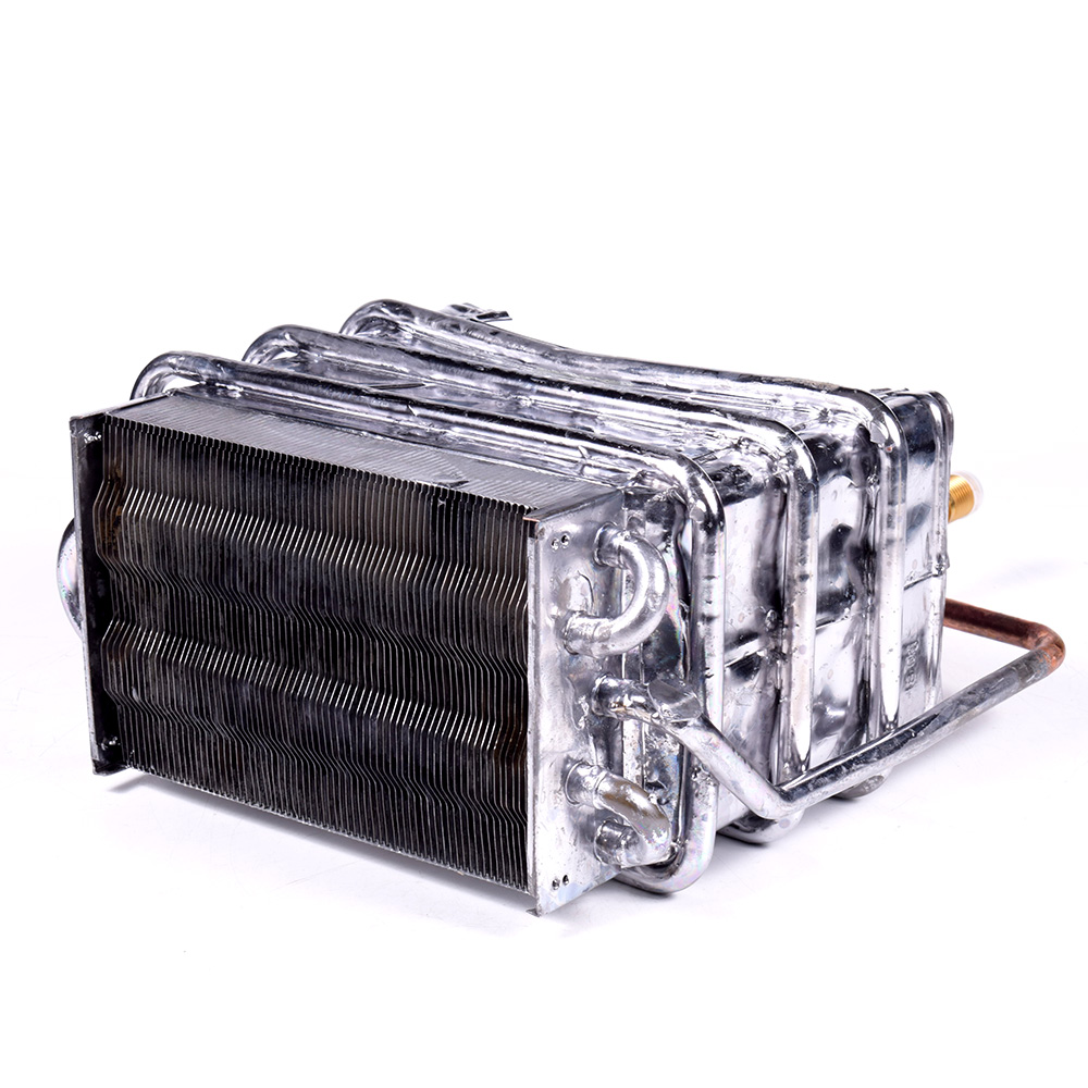 картинка Основной теплообменник газового водонагревателя в Сервисном центре «Близнецов»