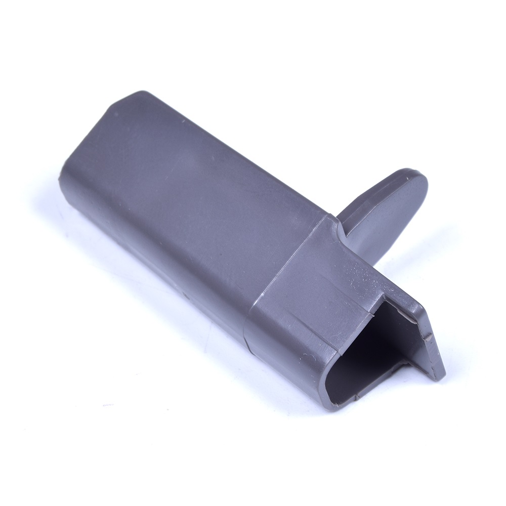 картинка Вставка вентиляционной решетки холодильника в Сервисном центре «Близнецов»