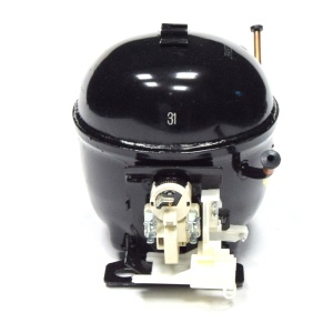 картинка Компрессор EMT46CLP R600 холодильника в Сервисном центре «Близнецов»