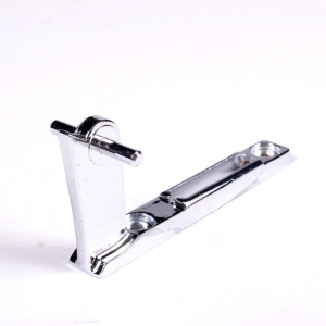 картинка Петля двери холодильника в Сервисном центре «Близнецов»