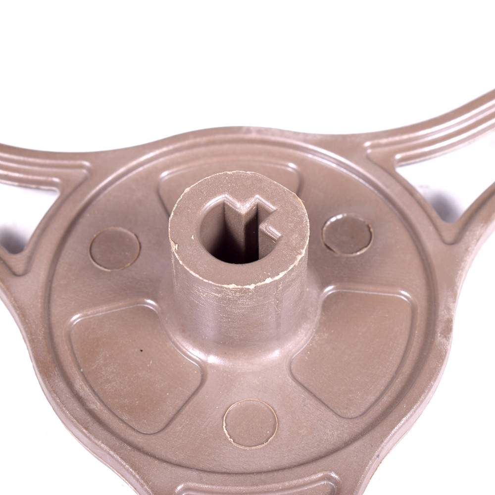 картинка Крестовина вращения тарелки микроволновой печи в Сервисном центре «Близнецов»