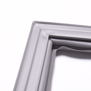 картинка Уплотнитель холодильной камеры холодильника в Сервисном центре «Близнецов»