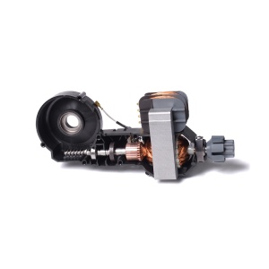 картинка Двигатель кухонного комбайна в Сервисном центре «Близнецов»