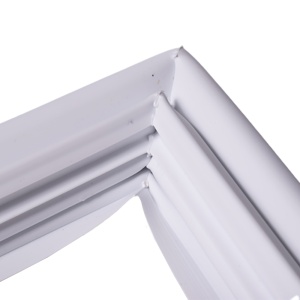 картинка Уплотнитель двери морозильной камеры холодильника в Сервисном центре «Близнецов»