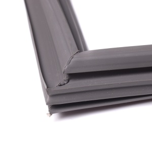 картинка Уплотнитель холодильной камеры в Сервисном центре «Близнецов»