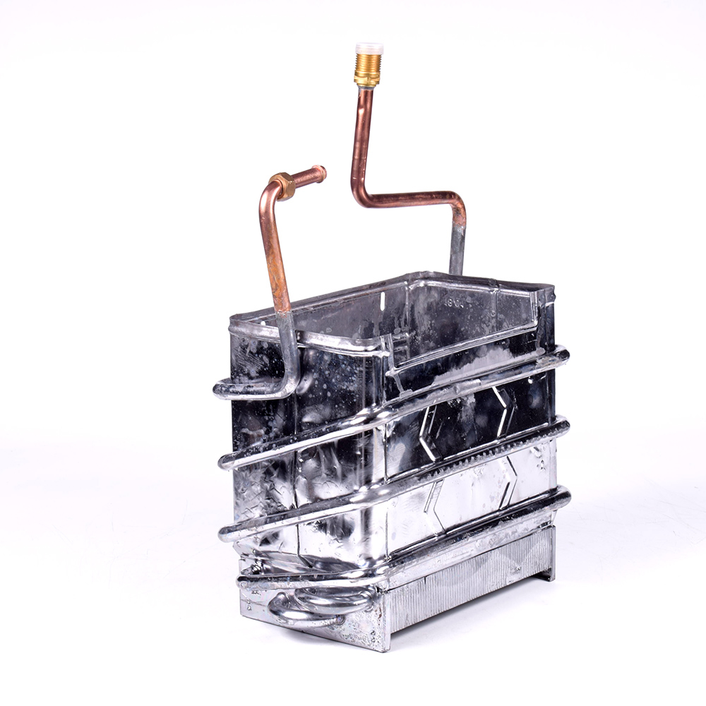 картинка Основной теплообменник газового водонагревателя в Сервисном центре «Близнецов»