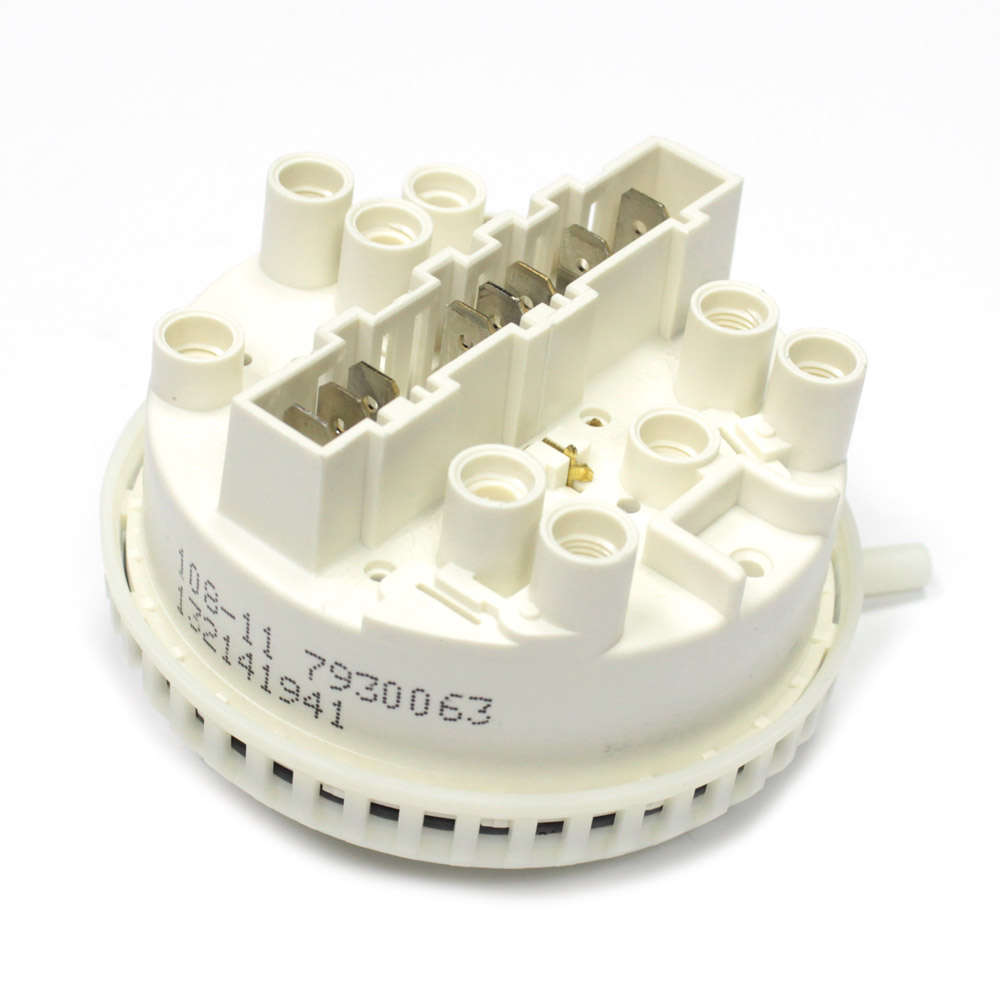 картинка Реле уровня стиральной машины в Сервисном центре «Близнецов»