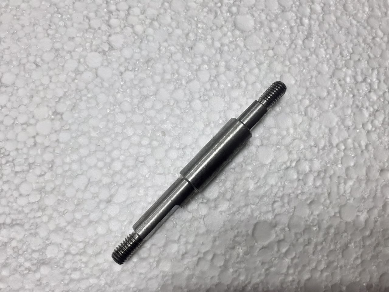 картинка Ось сушильной машины в Сервисном центре «Близнецов»